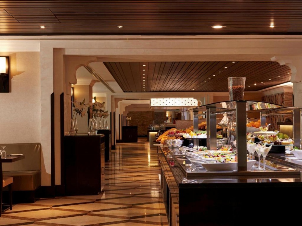 Zamzam Pullman Makkah Hotel Image 12